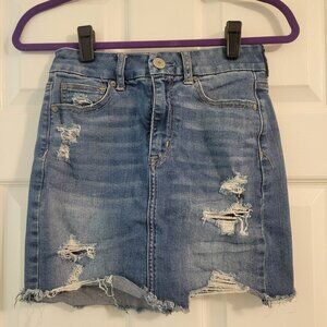 American Eagle Super Stretch Curvy Hi-Rise Mini Denim Skirt size 2